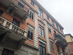 -巴公房子
