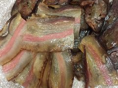 -石磨豆花家常菜·牦牛排土火锅