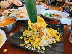 黄金菠萝海鲜炒饭-越谜·越南餐厅(长白店)