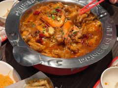 -胖哥俩肉蟹煲(湖滨银泰in77店)