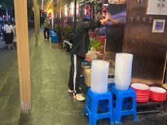 -曹胖子龙虾馆(黄桦路店)