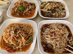 -啰啰冰屋(景洪总店)