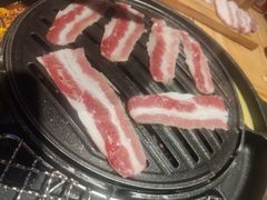 牛五花-金顺碳烤肉(番禺傍江地铁站店)