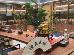 -红鼎豆捞·非遗鲍皇汤火锅(宝丰路店)