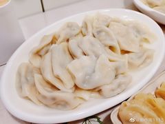 香菇炒肉盖浇饭-江西炒粉瓦罐汤奉化牛肉面(邱隘镇中路店)