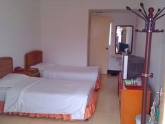 -蓝凯宾馆(和平西桥地铁站店)