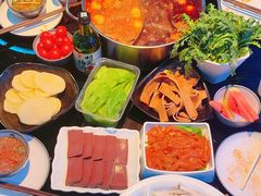 -唯爱KTV聚会餐厅(仙林东城汇店)