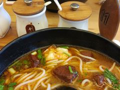 -三千粉牛肉米粉(来客茂店)