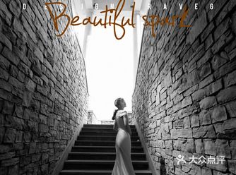 名媛们最想“拼”的婚纱照长什么样？赶紧Look