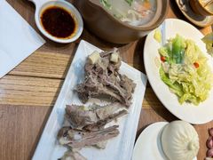 -贯贯吉·清真餐厅(浙江中路店)