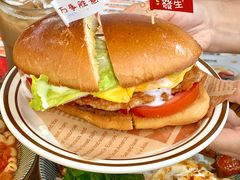 -兴华里茶记(禅城同济首店)
