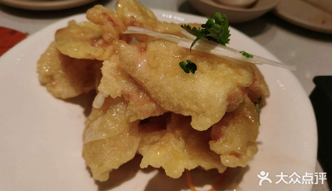 早就听说这家餐馆味道很正宗，今天是慕名而来