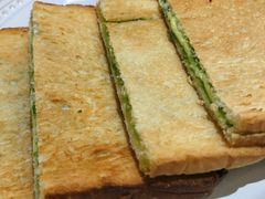 咖椰吐司-HELLO 27 意面·沙拉·帕尼尼