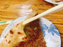 -溢心园香河肉饼总店