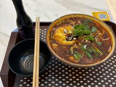 -叁窝雀·云南小锅米线(万象汇店)