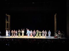 -交通银行前滩31演艺中心