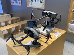 -DJI大疆(深圳华强北曼哈授权体验店)