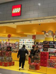 -乐高授权专卖店(朝阳大悦城店)