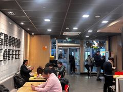 -麦当劳(轻轨曹杨路店)