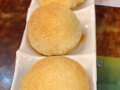 酥皮焗叉烧包-添好运点心专门店(深水埗店)