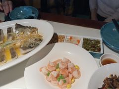 -荷塘秋月·本帮江浙菜(国权路店)