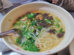 -文山荷鲜居(翠湖店)