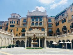 -丽晶美庐·玉兰餐厅