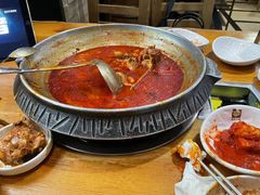 -喇喇排骨火锅·传统韩式脊骨汤(望京西园总店)