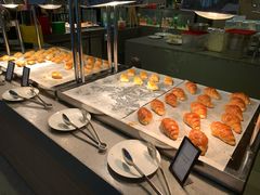 -海口绿发希尔顿酒店-田园汇自助餐·三文鱼·海鲜