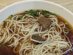 招牌小马牛肉面-小马牛肉面·牛骨熬制(南京博物院店)