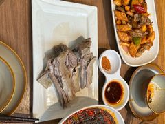 -贯贯吉·清真餐厅(浙江中路店)