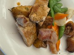 -圣丰索菲特·2 On 988 Café 自助餐厅
