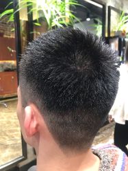 -设计先生形象设计