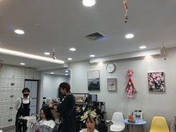 -梳蕾娜 HAIR SALON