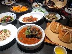 湖南臭豆腐-鸽子侯·家宴·平价海鲜(市图书馆店)