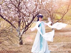 -九月鹰飞汉服摄影工作室