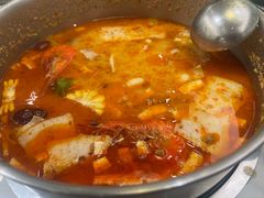 -喃喃椰·糟粕醋·椰子鸡火锅(七堡花园店)