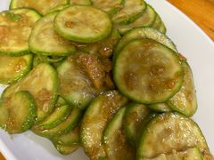 咸蛋黄炒小瓜-甜甜屋(解放中路店)