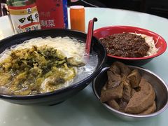 -食惠里小笼包面馆(越秀店)