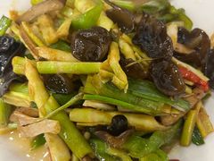 月亮湾小炒-老虎土菜馆·农家土菜