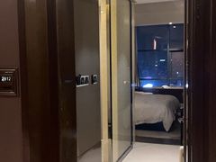 -上海静安铂尔曼酒店