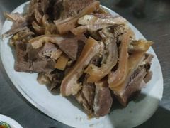 -阿婆东山羊肉店(鸿港海鲜批发市场店)