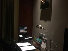 -上海浦东假日酒店