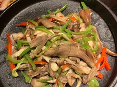 -芸鲜季·云南野生菌餐厅· 云南风物味研社(闵行店)