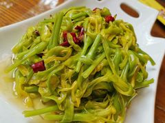 干椒黄花菜-福照楼汽锅鸡·云南菜(护国路店)