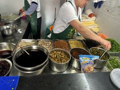 -老五鸡丝豆花面粉(瑞金北路68号院店)