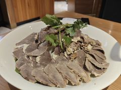 -自己人·宜昌菜(水悦城店)