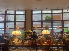 -银米·云南传统过桥米线(双廊黑金冠店)