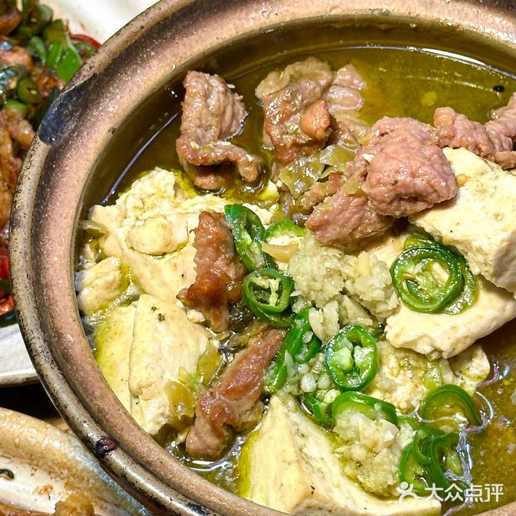 汕头🤔️人均2️⃣0️⃣的烟火气小店-罗小葱砂锅