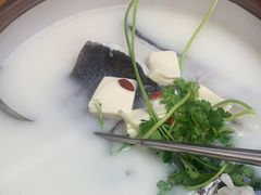 -宝荣鱼馆·临湖之宴(千岛湖店)